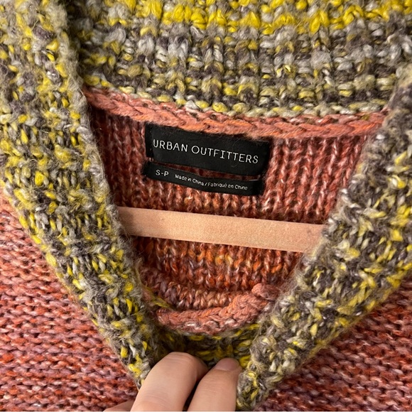 SOLD** Urban Outfitters Cozy Cropped Sweater Mock Neck Multi Color - Picture 4 of 5